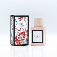 Load image into Gallery viewer, Gucci Bloom Eau de Parfum – Feminine, Lush, Floral Magic 🌸 | EDP Spray