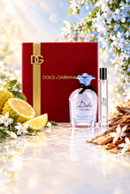 Load image into Gallery viewer, Set D&amp;G Blue Jasmine 2pc: 2.5oz EDP Spy &amp; .33oz Pen Spray - Radiant. Feminine. Irresistibly Floral.

